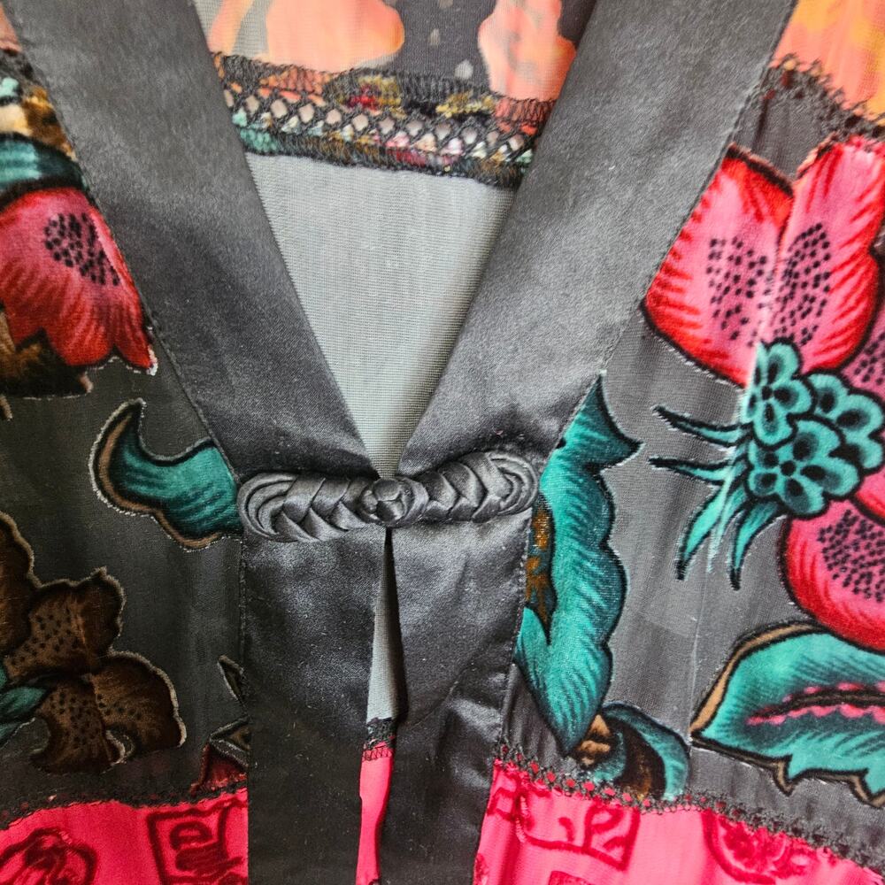 Chicos Silk Sheer Cardigan Size L Artsy Floral Bohemian Whimsigoth Patchwork - Picture 7 of 8